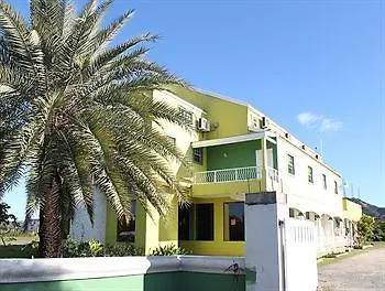 Caribbean Holiday Apartments Jennings