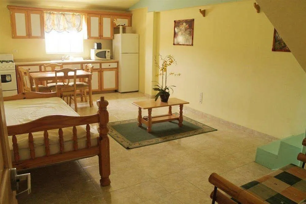 ** Hotel Caribbean Holiday Apartments Jennings Antigua/Barbuda